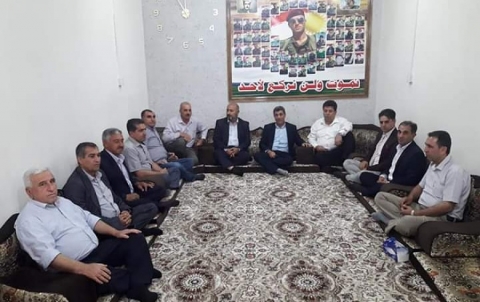 وفد من منظمة دوميز للـ PDK- S يزور عوائل شهداء بيشمركة روج 