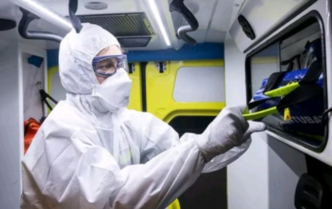 وفاة أول فنان عربي بفيروس كورونا 