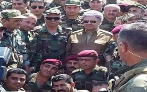 الرئيس بارزاني يقضي ثالث أيام العيد بين پێشمرگه‌ رۆژ 