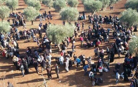 عفرين .. العرب يُستوطنون والكورد يعودون مقابل مبالغ طائلة عفرين .. العرب يُستوطنون والكورد يعودون مقابل مبالغ طائلة