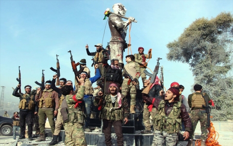 36 Rêxistinên yasayî daxwaza rawestandina binpêkirinan li Efrînê dikin