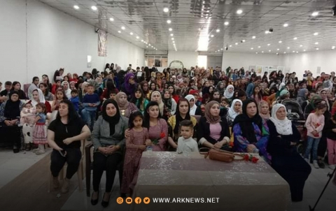 الحزب الديمقراطي الكوردستاني - سوريا يُحيي اليوم العالمي للمرأة في مخيم كوركوسك