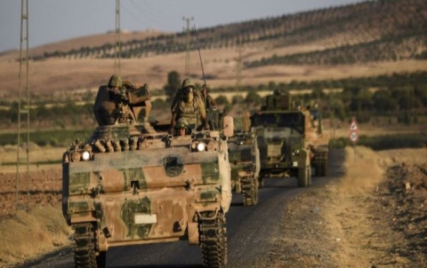 Karwaneke leşkeriya nû ya Turkî derbasî xaka Sûriyê bû