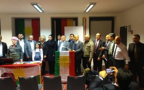 Konfiransê revenda kurdî li bajarê Ferankforta Elmaniya lidar ket