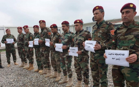پێشمهرگهێن روژ 5 خولهكان ژ بو بيرئانينا كومكوژيا حهلهبچه راوهستيان پێشمهرگهێن روژ 5 خولهكان ژ بو بيرئانينا كومكوژيا حهلهبچه راوهستيان