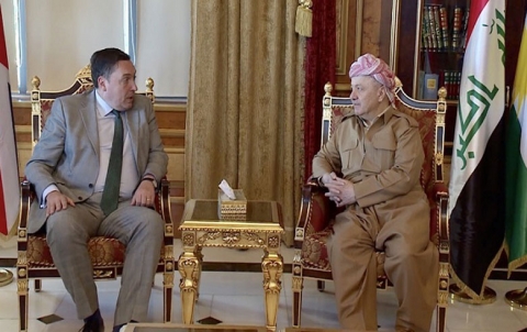 الرئيس بارزاني يستقبل السفير البريطاني لدى العراق الرئيس بارزاني يستقبل السفير البريطاني لدى العراق