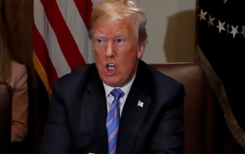 ترامب لروحاني : احترسوا 