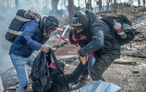 الأمم المتحدة : آلاف المهاجرين يحتشدون على الحدود بين تركيا واليونان