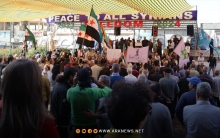 السويداء.. العشرات يتجمعون في ساحة الكرامة للمطالبة بإسقاط النظام السوري 