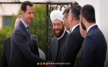 مطالبات بمحاسبة أحمد حسون على فتاويه ودفاعه عن نظام بشار الأسد المخلوع
