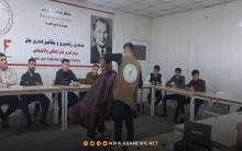 بارزاني الخيرية تفتتح دورة لتعليم الحلاقة في مخيم دارشكران