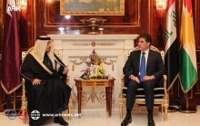  دولة قطر: 