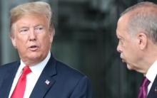 Trump threatens to destroy Turkey's economy if it attacked the Kurds in Syria