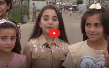 مخيم كوركوسك... فرحة العيد وبهجة الأطفال وآمال في العودة 