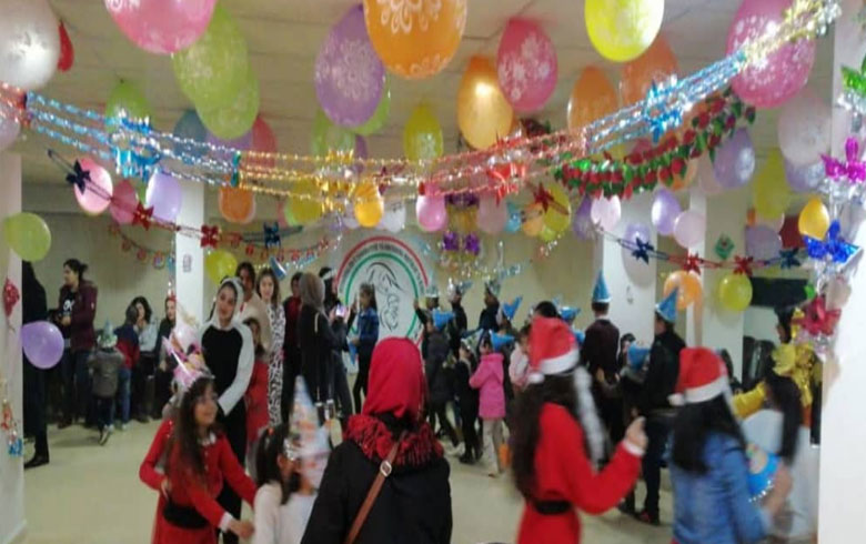 Qamişlo... Nivîsgeha Jin û Zaroktiyê ya ENKSê ahengek bo zarokan li dar xist