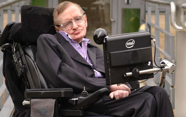 بيع مقتنيات لـ (ستيفن هوكينج) في مزاد مقابل مليون دولار